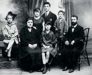 Members of the Kessler family (Holocaust victims)