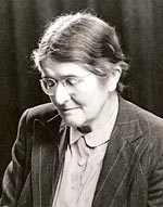 Photo of Professor Helen Maud Cam